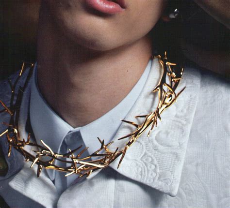 givenchy pearl|givenchy crown of thorns necklace.